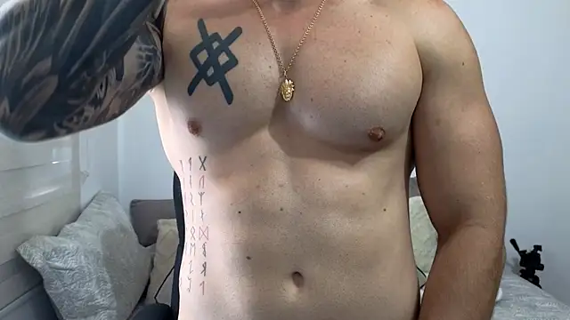 Isaac_Carter's Live XXX Chat