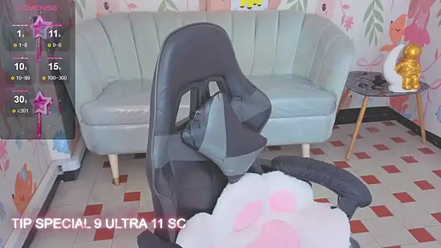 Chat XXX en directo de Paris09_v_