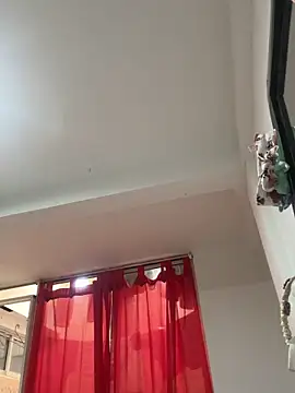 Chat +18 de leilani_X ao vivo