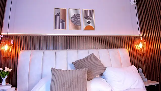 LisaLain élő XXX-chatje