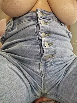 KamaSons Adlı Modelin Canlı XXX Sohbeti