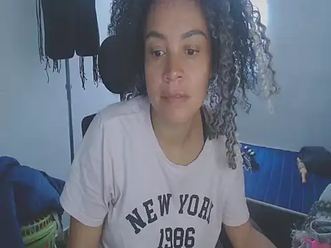 shayna_cute Chat XXX in diretta