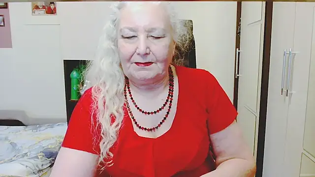 Živý XXX chat GrannyAlisa