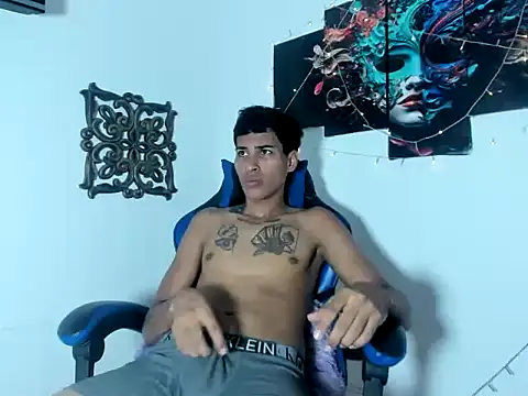 Pokazy przed kamerką – axeel-king