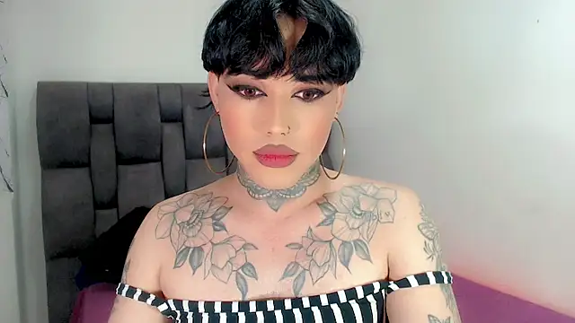 little_star_porn: διαδικτυακό σόου στην κάμερα