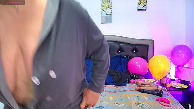 QueenMatturex: онлайн-секс-чат