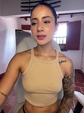 Ale_Lewis Adlı Modelin Canlı XXX Sohbeti