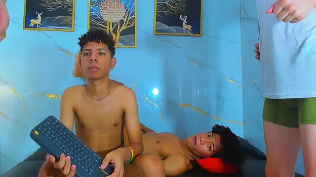 دردشة Spicy_guys الجنسية المباشرة