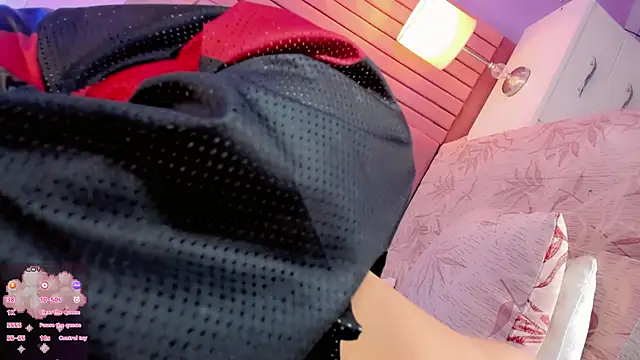 Camille_deluxe's Webcam Show