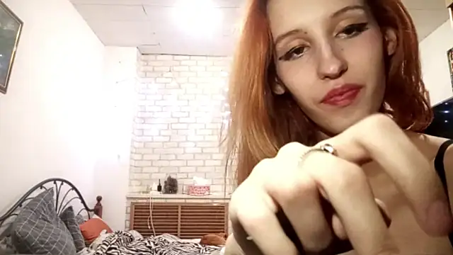 SirenFrost Adlı Modelin Canlı XXX Sohbeti