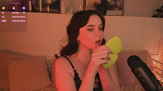 UnaMedison Chat XXX live