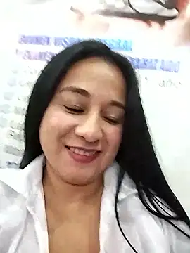 _Dr-Luna_1 Chat XXX live