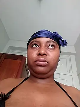 AcetousAbb Adlı Modelin Canlı XXX Sohbeti