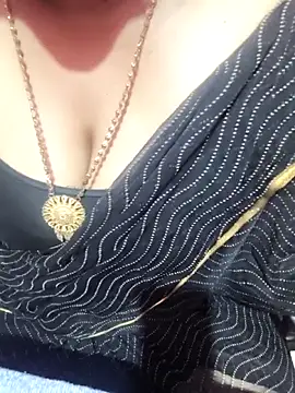 Tamil-riya Chat XXX live