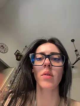 Chat XXX Live alibi_room