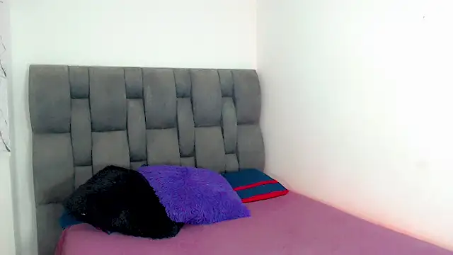 little_star_porn: διαδικτυακό σόου στην κάμερα