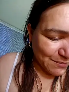 Chat XXX en directo de Zuleyka_69