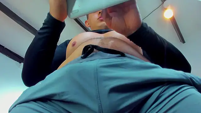 RomanCroft 在線直播表演