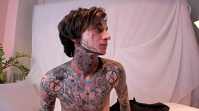 Walter_White0276 webkamerás műsora