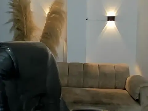 isabella_grace18: онлайн-секс-чат