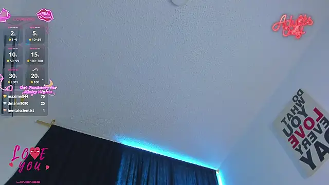 Chat XXX Live FoxxTattoo