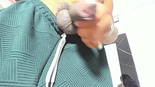 Rpoolrboy 现场XXX聊天