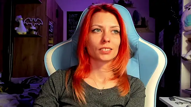 karo123421's Live XXX Chat