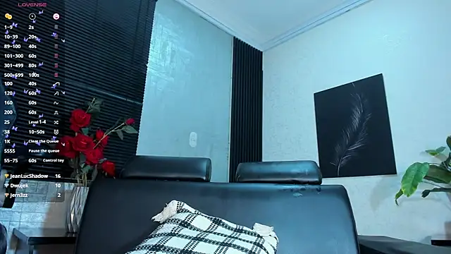 Luciaoregon Chat XXX live