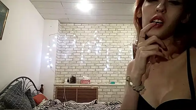 SirenFrost's Live XXX Chat