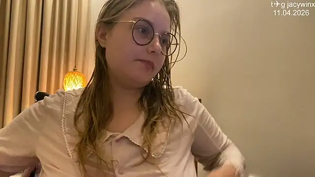 แชท XXX สดของ JacyWinslat