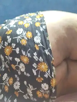 tamilthanushri's Live XXX Chat