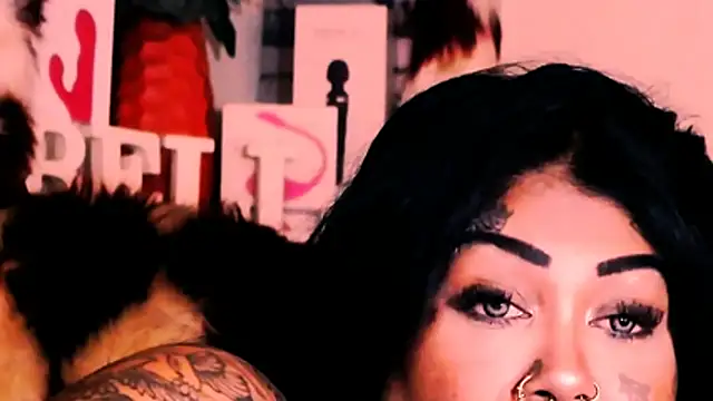 indian_dreamgirl 即時 XXX 聊天