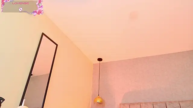 Chat XXX Live april_rousse