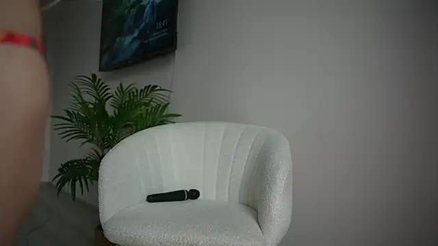 CatchMe1 Live XXX-Chat