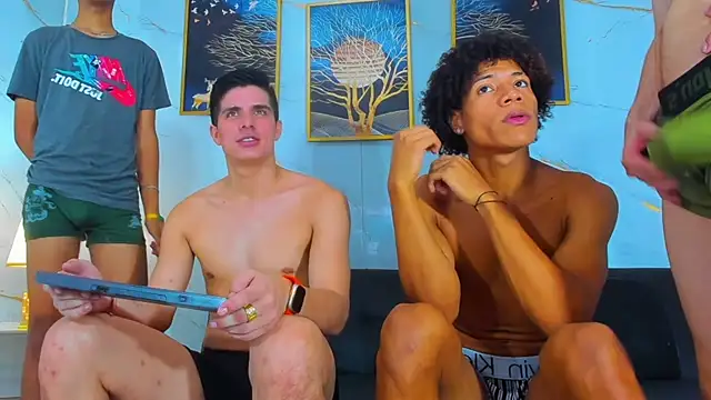 Spicy_guys Webcam show