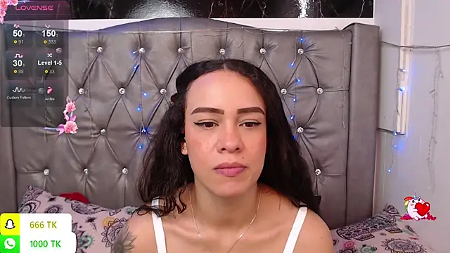 LAILAGUMMYn Live XXX chat