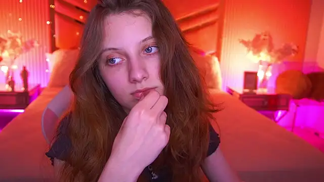 CuteeFoxy Chat XXX in diretta