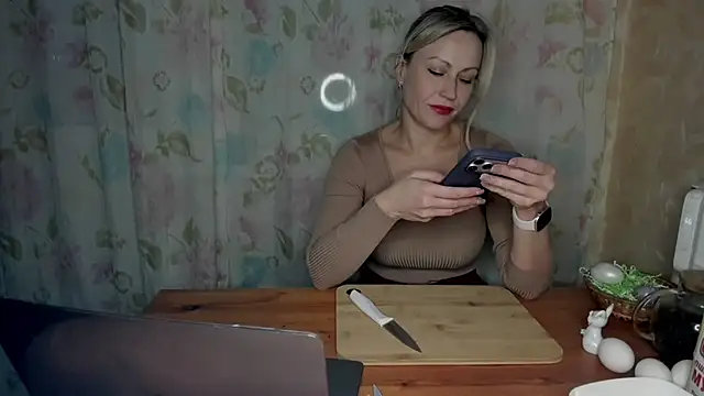 Webkamerová show Elle_Milfa