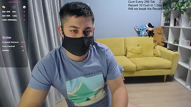 Tomguys Adlı Modelin Web Kamerası Şovu