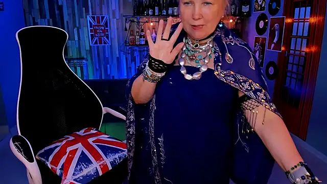 LilaMaharani: онлайн-секс-чат