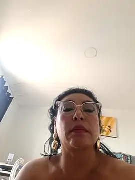 katysquirtdirty's Live XXX Chat