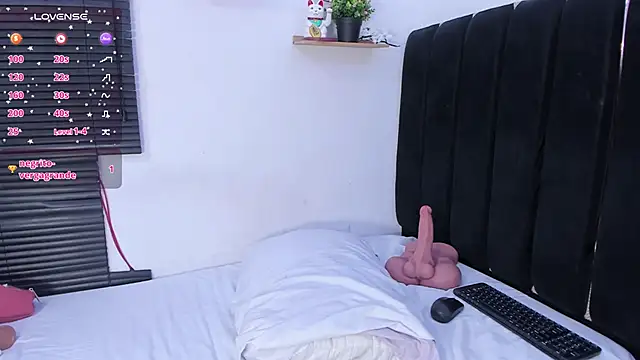 bellota924's Live XXX Chat