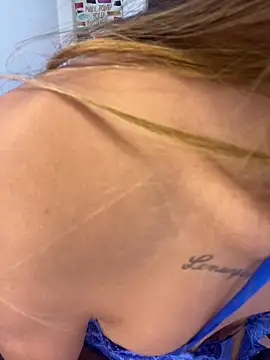 Chat XXX en directo de myeli10