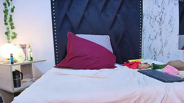 دردشة Rachele_x الجنسية المباشرة