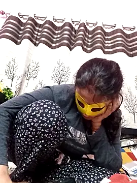 Gullapi Live XXX Chat