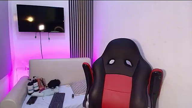 tammy_bensom1's Live XXX Chat