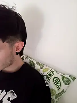 Онлайн чат XXX lio____