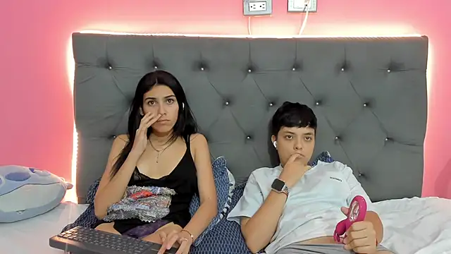 ariloe_quintero's Live XXX Chat