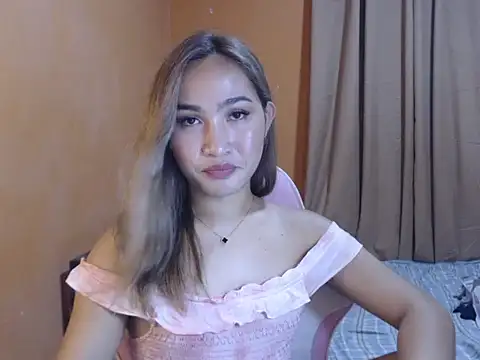 ur_Katrina69 élő XXX-chatje