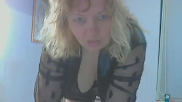 Lusi-777's Live XXX Chat